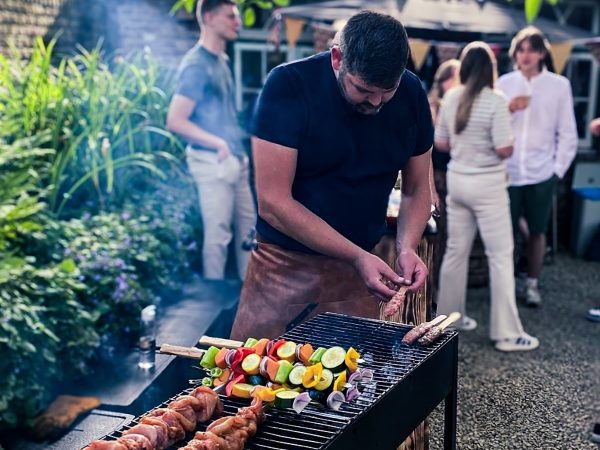 Roken-en-Stoken-barbecue-catering-live-cooking-op-locatie-1